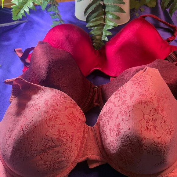 📌Vanity Fair 3 Full Figure Beauty Back Smoothing Bra's Lightly Lined Cups 40 DD - Picture 1 of 16